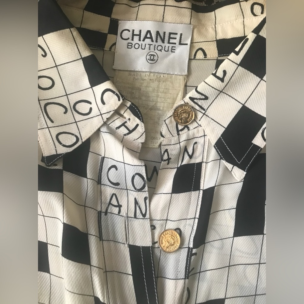 Chanel Iconic Scrabble Print Silk Dress RARE 1990,s
✨💕 Make A Offer ✨💕 - Picture 3 of 9